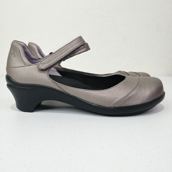 ARAVON Maya Leather Mary Jane Pumps Clogs Excellent Condition Women's Si… - Picture 1 of 11